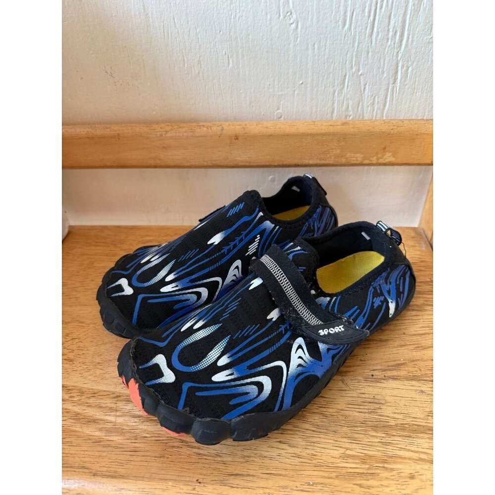 Boys youth size 4 water shoes
